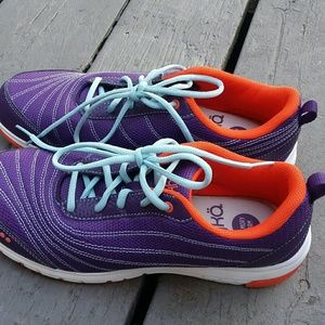 Ryka women's shoes 9.5 W